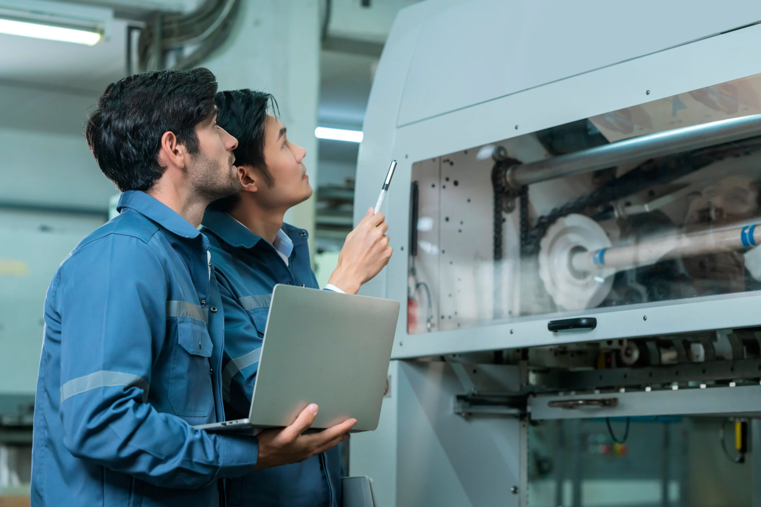 TRAINING ANALISIS AHP DALAM PEMILIHAN INFRASTRUKTUR IT